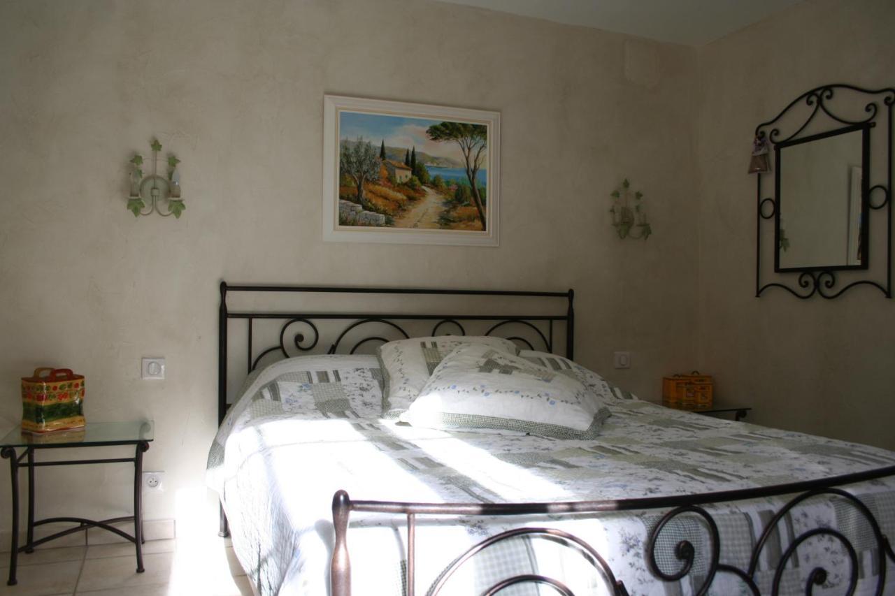 Le Mas Des Tarentes Chambres D'Hotes Trans-en-Provence Ngoại thất bức ảnh